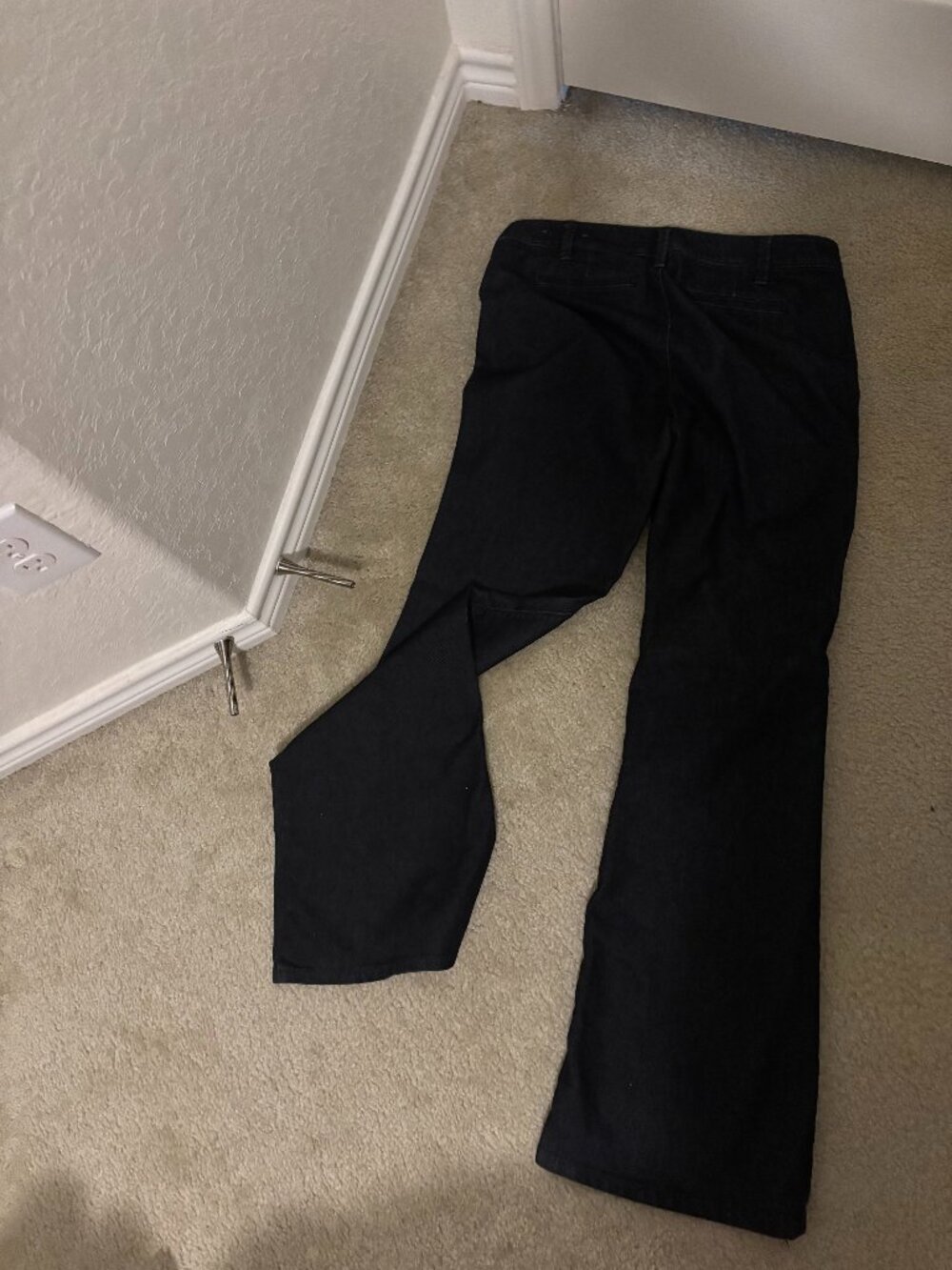 Ann Taylor Signature Dark Wash Dress Jeans